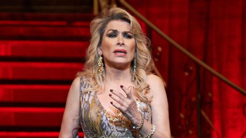 Muere la cantante Dulce a los 69 años de edad