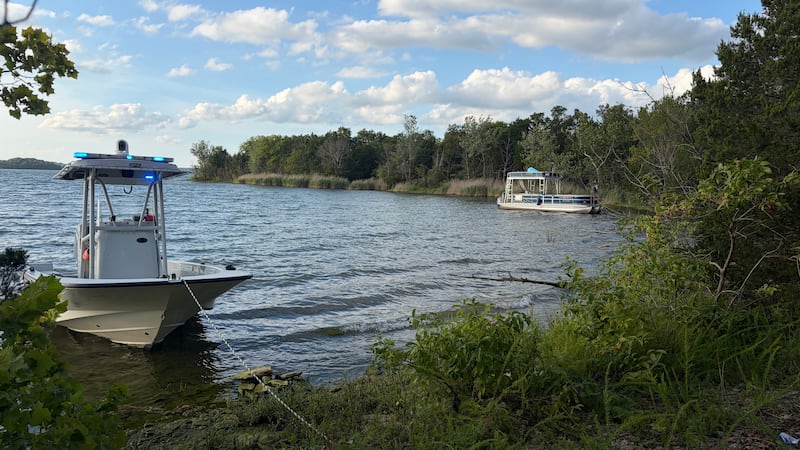 The Tennessee Wildlife Resources Agency is leading an investigation into a man who jumped into...