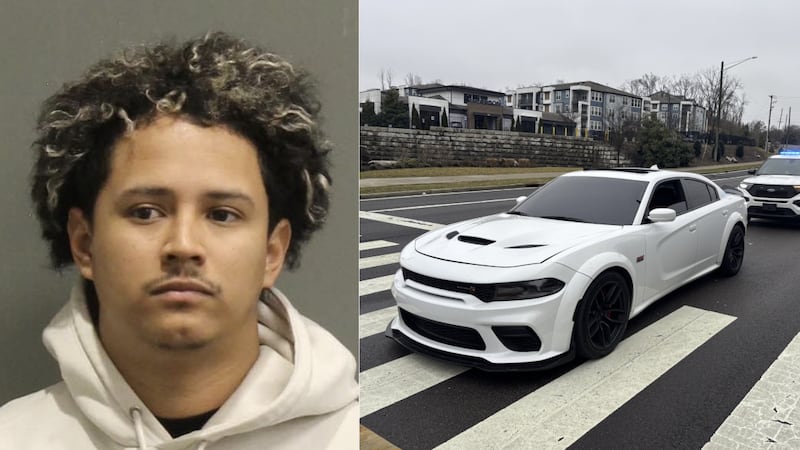 Jeffry Alexander Lizardo-Escobar, 25 años. Detenido por la policía de Nashville por...