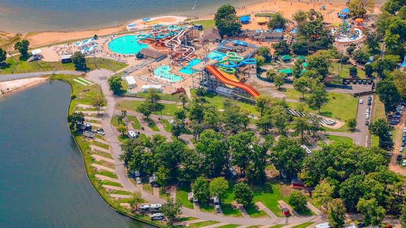 Nashville Shores Water Park and Lakeside Resort