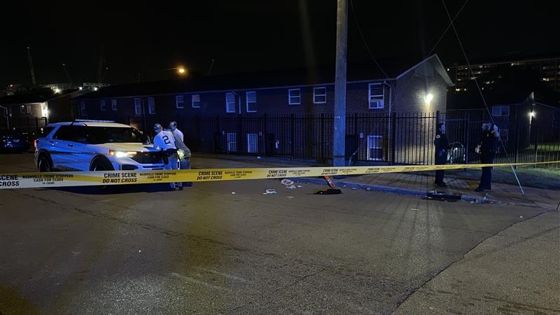 Un muerto y tres heridos tras tiroteo en el Este de Nashville