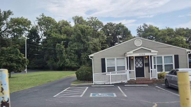 Operativo en Columbia, Tn por trata de personas y prostitución termina en el arresto de varias...