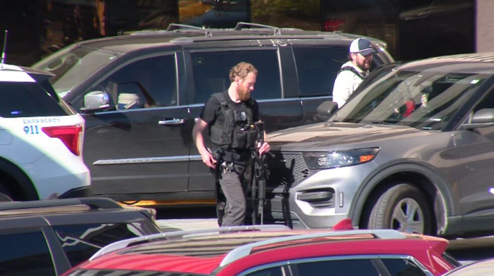 Saint Thomas West on lockdown for 2 hours while police search for convicted sex offender