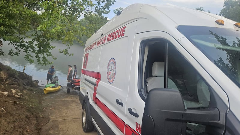 Kayakers rescued in Smith County, Tennessee.