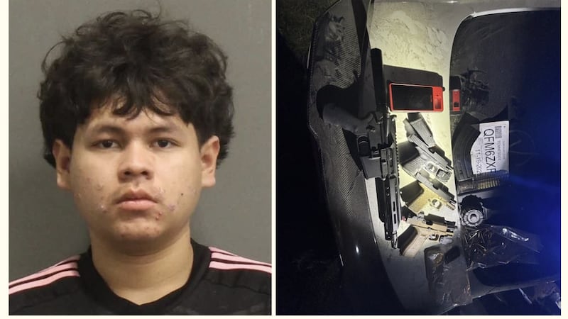 Gelsen Verela Dubon, 18 detenido por la Policía de Nashville y acusado de robo de vehículo y...