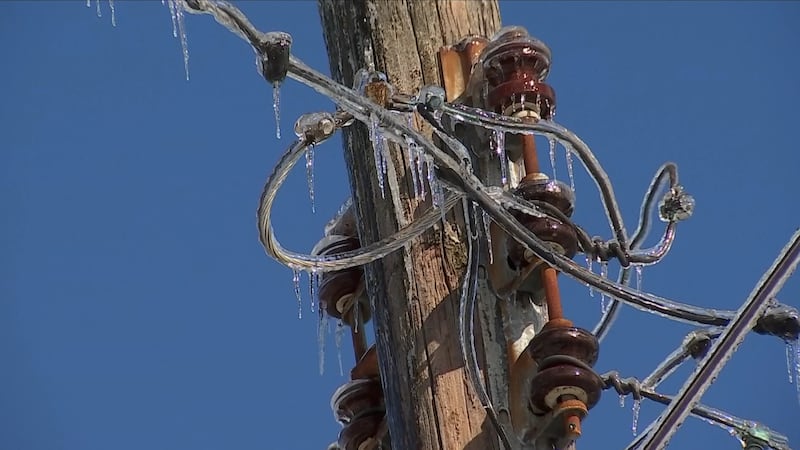 Miles de usuarios sin energía eléctrica tras el paso de la tormenta en Tennessee.