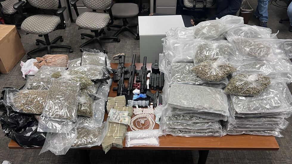 Fugitive found dead in stolen car by FBI SWAT team at South Nashville home