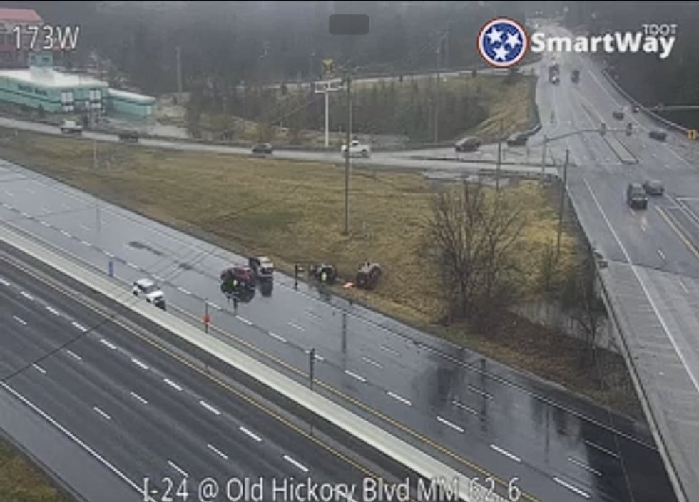 Dos personas murieron tras accidente sobre la I-24E la madrugada de este domingo