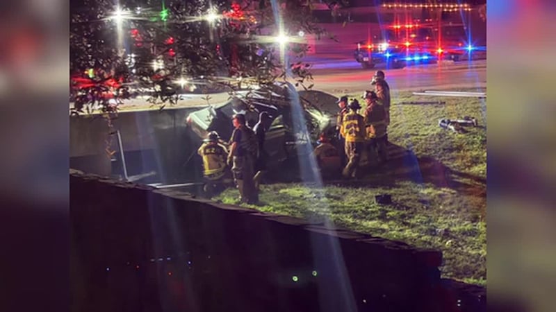 Roban auto de estudiante de preparatoria que había comprado con su esfuerzo. Luego los...