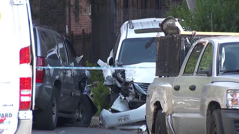El incidente quedó parcialmente captado por una cámara de seguridad donde se ve como varias...